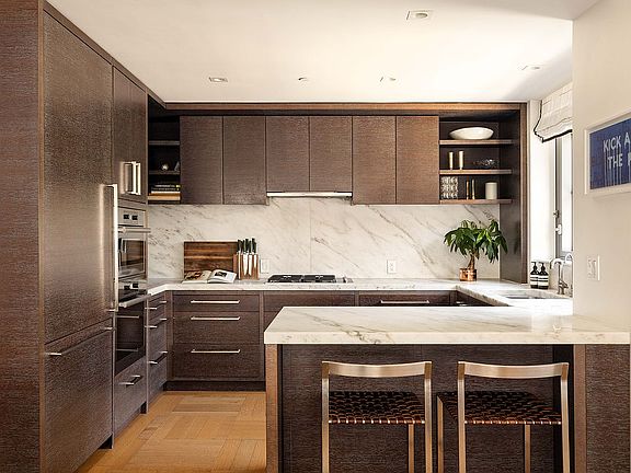 4th image of 500 W 21st St APT 2G