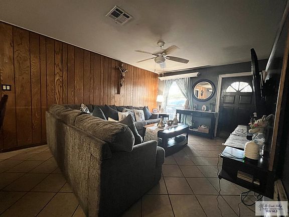 3rd image of 2965 Old Alice Rd