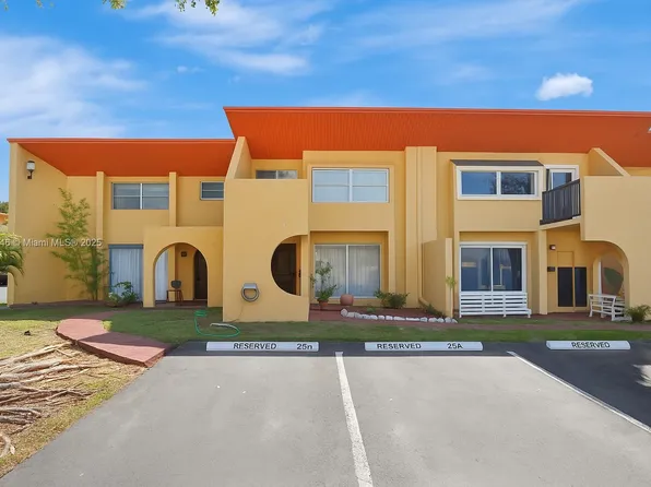 13731 SW 84th St APT B, Miami, FL 33183