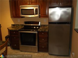 9541 Sunrise Lakes Blvd APT 105, Sunrise, FL 33322