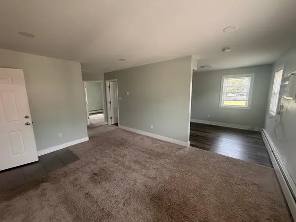 1150 N Indiana St #4, Griffith, IN 46319