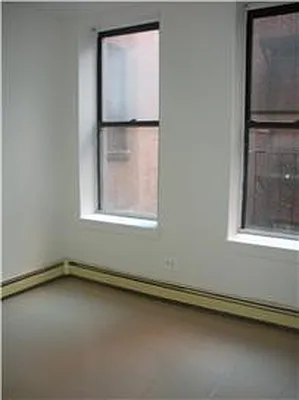 Rented by R New York | media 30