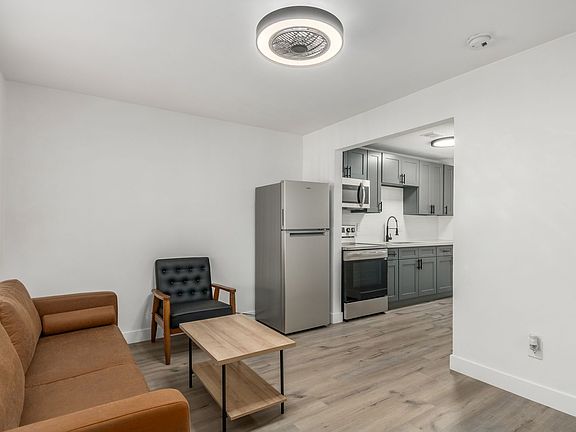 5th image of 1844 N 51st St #1846-07