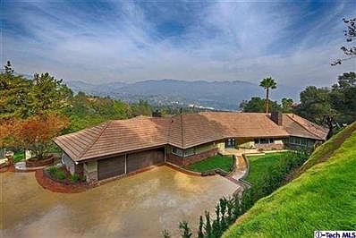 3rd image of 600 Highland Dr