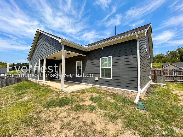 1206 Trestle Dr — Photo 19