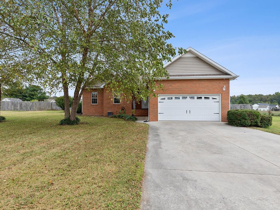 1st image of 185 River Wood Dr
