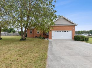 185 River Wood Dr, Manchester, TN 37355