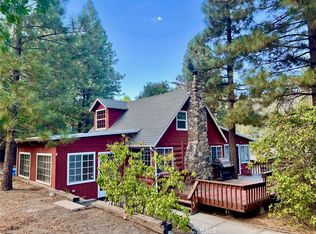 876 Lark Rd, Wrightwood, CA 92397
