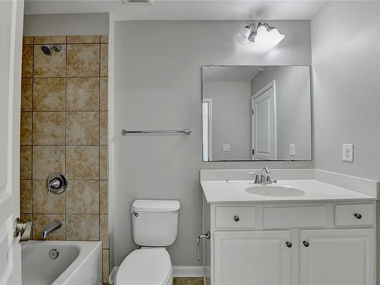 4805 Shelbourne Dr — Photo 48