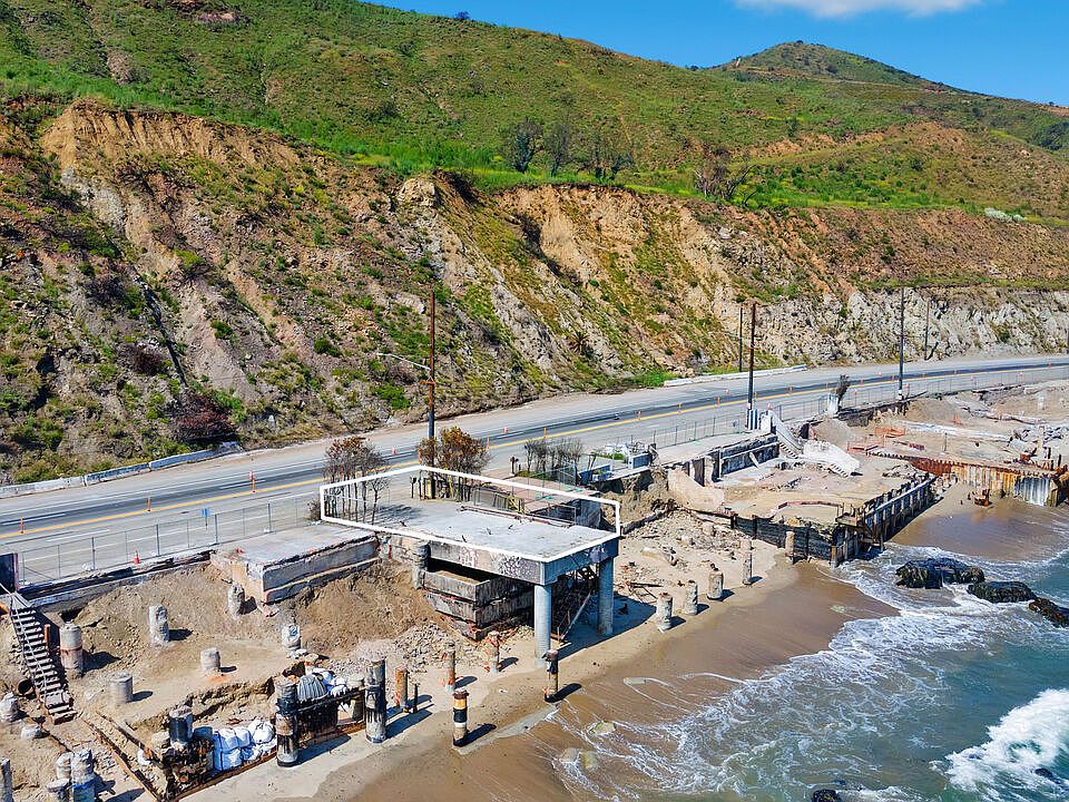 1st image of 19144 Pacific Coast Hwy