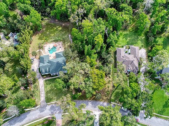 5th image of 42 Audubon Lane