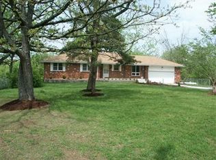 1725 N Phillips Rd, Nixa, MO 65714