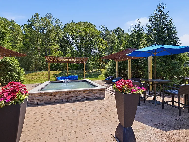 Avana 55Twelve — Photo 43