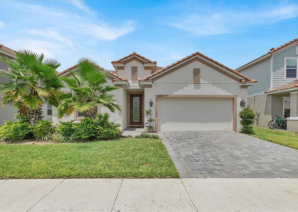 1st image of 1079 OAK BLUFF DRIVE