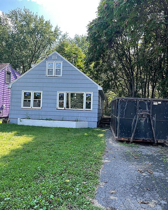 1st image of 353 W Matson Ave