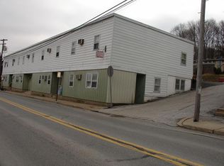147 W Main St APT 2, Windsor, PA 17366