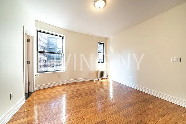 Rented by Living New York | media 3