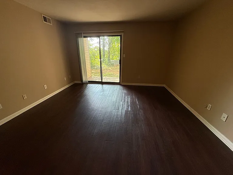 Foxfire West Apartments — Photo 69