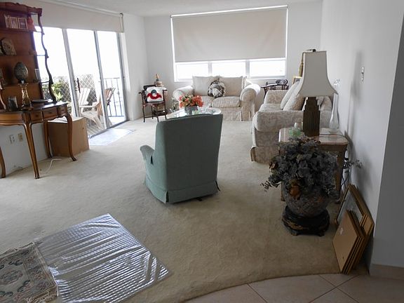 4th image of 2780 NE 183rd St APT 2116