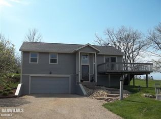4 Shepherd Ct, Galena, IL 61036