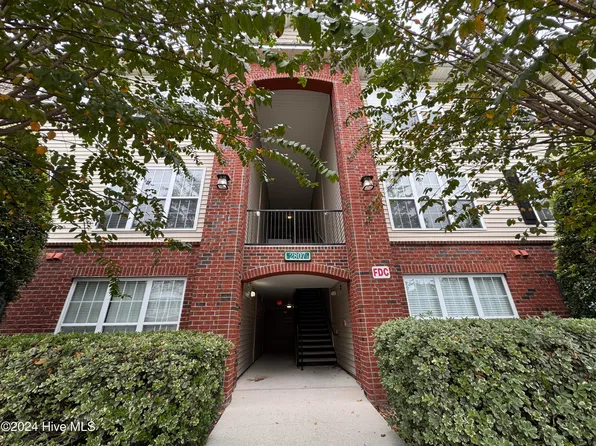 2807 Bloomfield Lane Unit 106, Wilmington, NC 28412