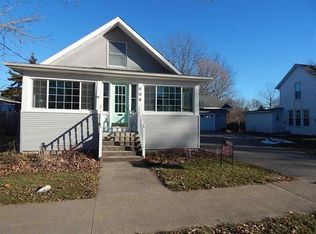 608 N College Ave, Aledo, IL 61231