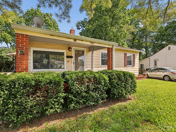 3rd image of 381 Carver Pl