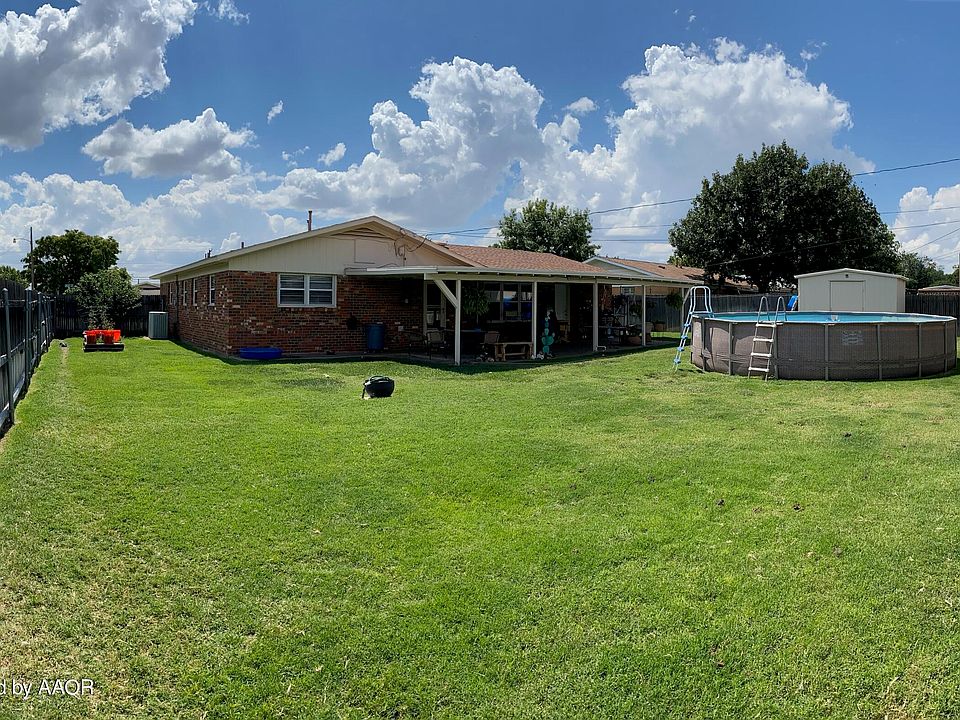 2nd image of 4300 Mesa Cir