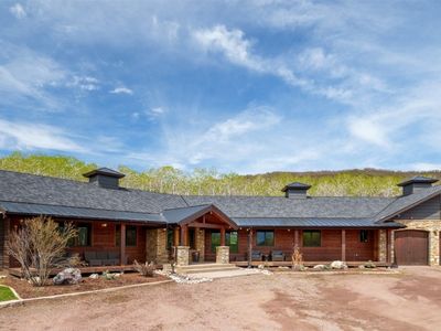 26000 Deerwood Ln, Oak Creek, CO, 80467