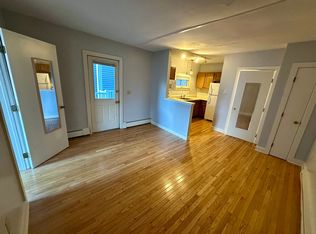12 Hanover St APT 4, Portland, ME 04101