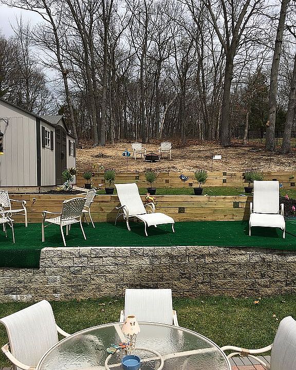 2nd image of 755 Meadow Rd