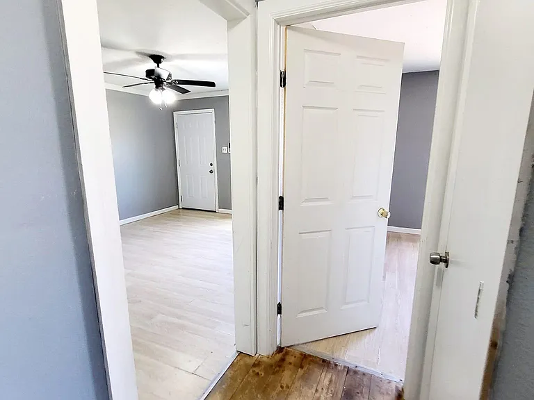1503 Sycamore St #A — Photo 13