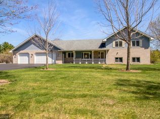 25089 Goodview Ave, Wyoming, MN 55092