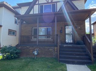 74 Walnut St, River Rouge, MI 48218