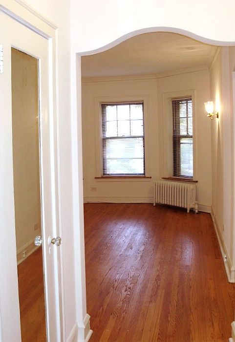 1st image of 4429 N Winchester Ave APT 1A