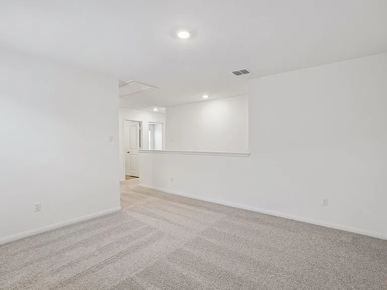 18400 Stellers Sea St — Photo 23