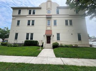 135 Broadway Ave #103, Clementon, NJ 08021