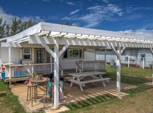 8421 Elepaio Rd, Kekaha, HI 96752