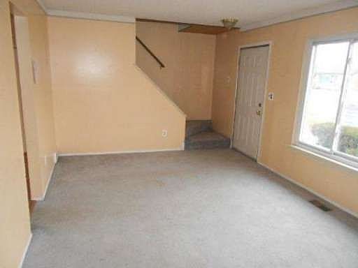 5th image of 15635 Loreto St