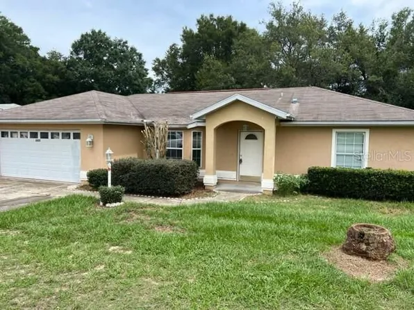 8925 SE 156th St, Summerfield, FL 34491
