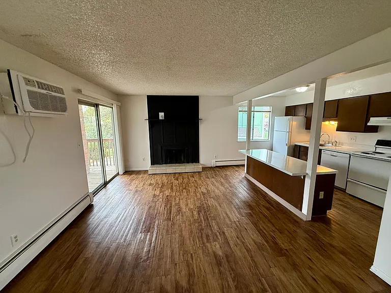 2897 Greenland Drive — Photo 11