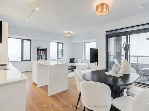 2920 Highway 7 Rd #4807, Vaughan, ON L4K 0H8