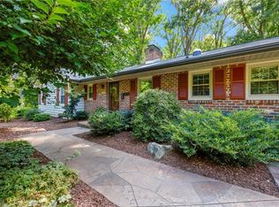 1029 Huntingdon Rd, Winston Salem, NC 27104