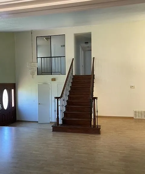 825 Coakley Dr — Photo 12