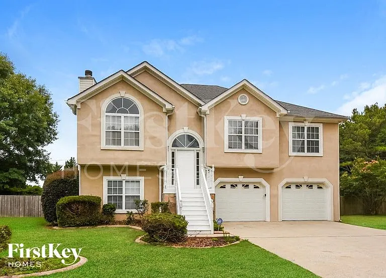 1229 Winsley Ct SW — Photo 1