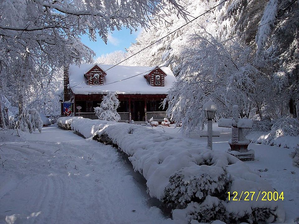 2nd image of 29 Pierce St