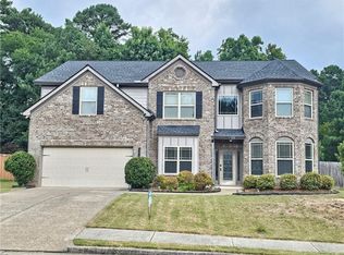 1374 Slate Bend Dr, Dacula, GA 30019