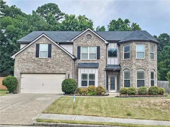 1374 Slate Bend Dr, Dacula, GA 30019