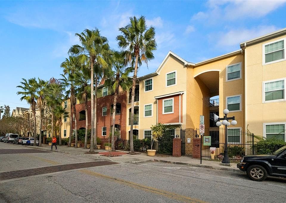1st image of 1910 E PALM AVENUE #12101