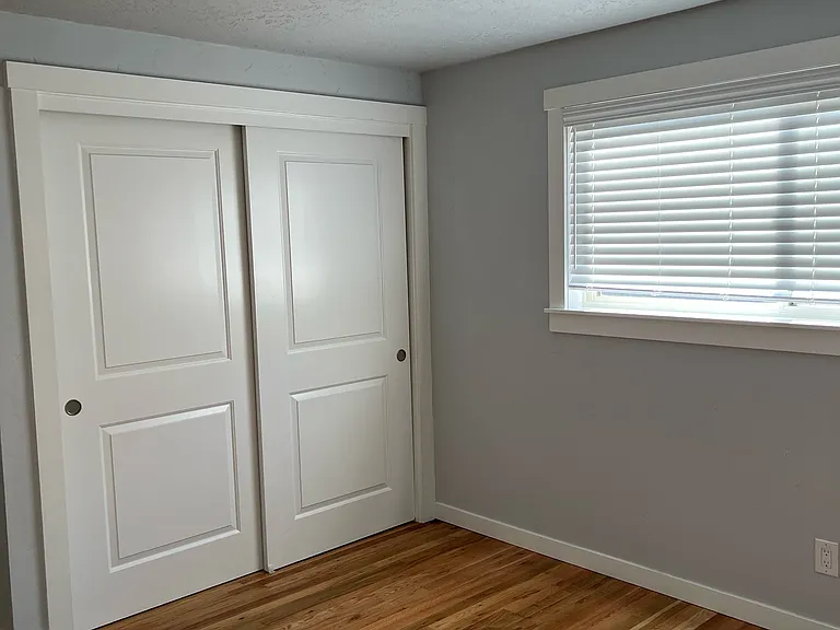 601 S Franklin Park Dr — Photo 2